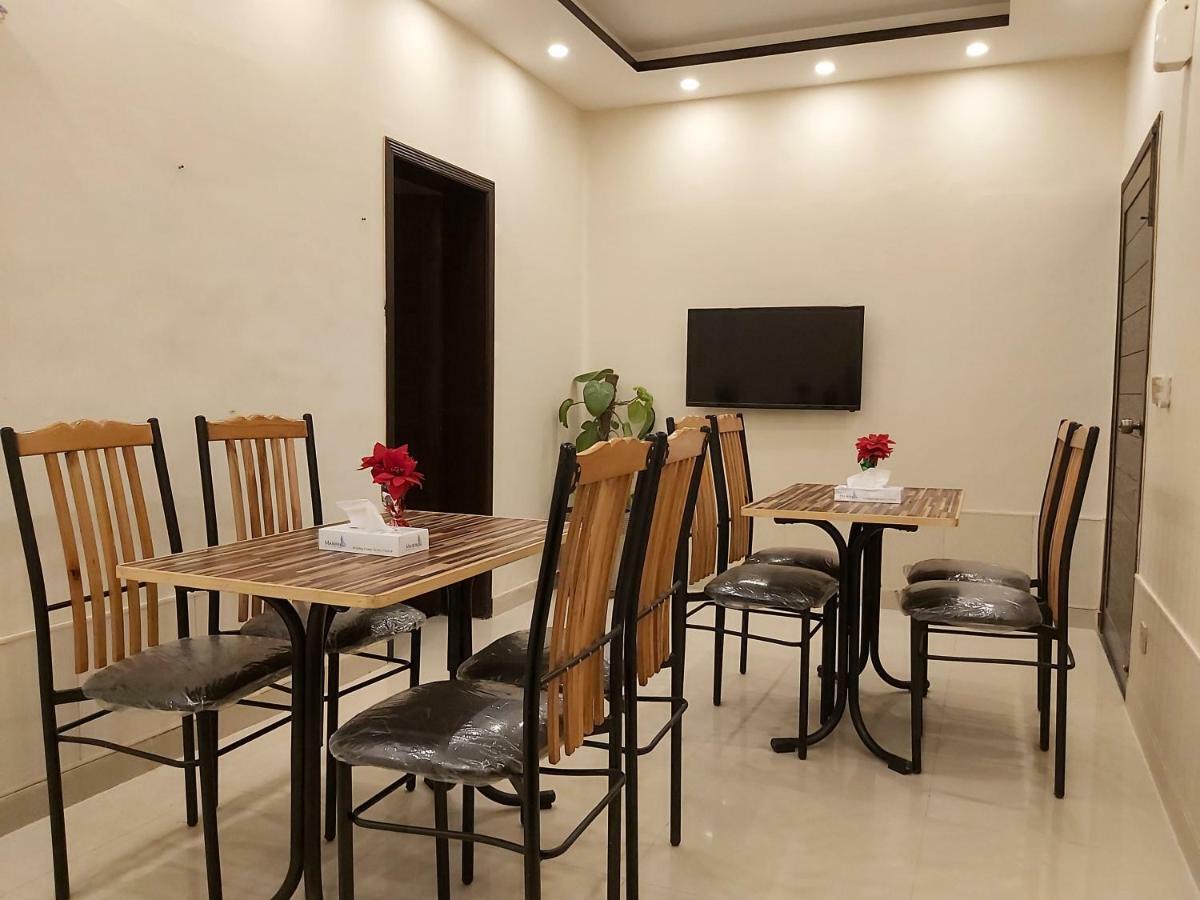 Hotel Mairona Gulberg Lahore Extérieur photo