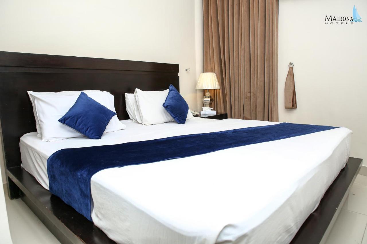 Hotel Mairona Gulberg Lahore Extérieur photo