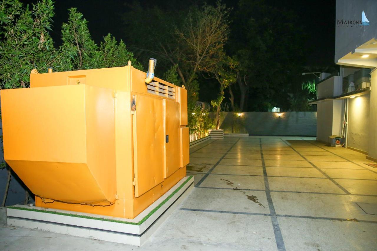 Hotel Mairona Gulberg Lahore Extérieur photo
